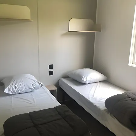 Mobilehome Vallon 49 Ferienhaus *