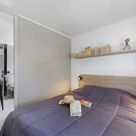 Mobilehome Vallon 49 Vakantiehuis *