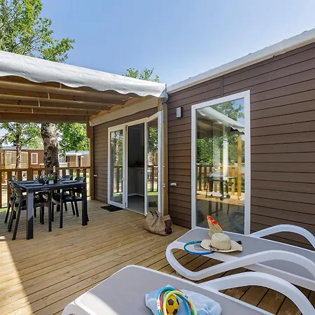Vakantiehuis Mobilehome Vallon 49 *